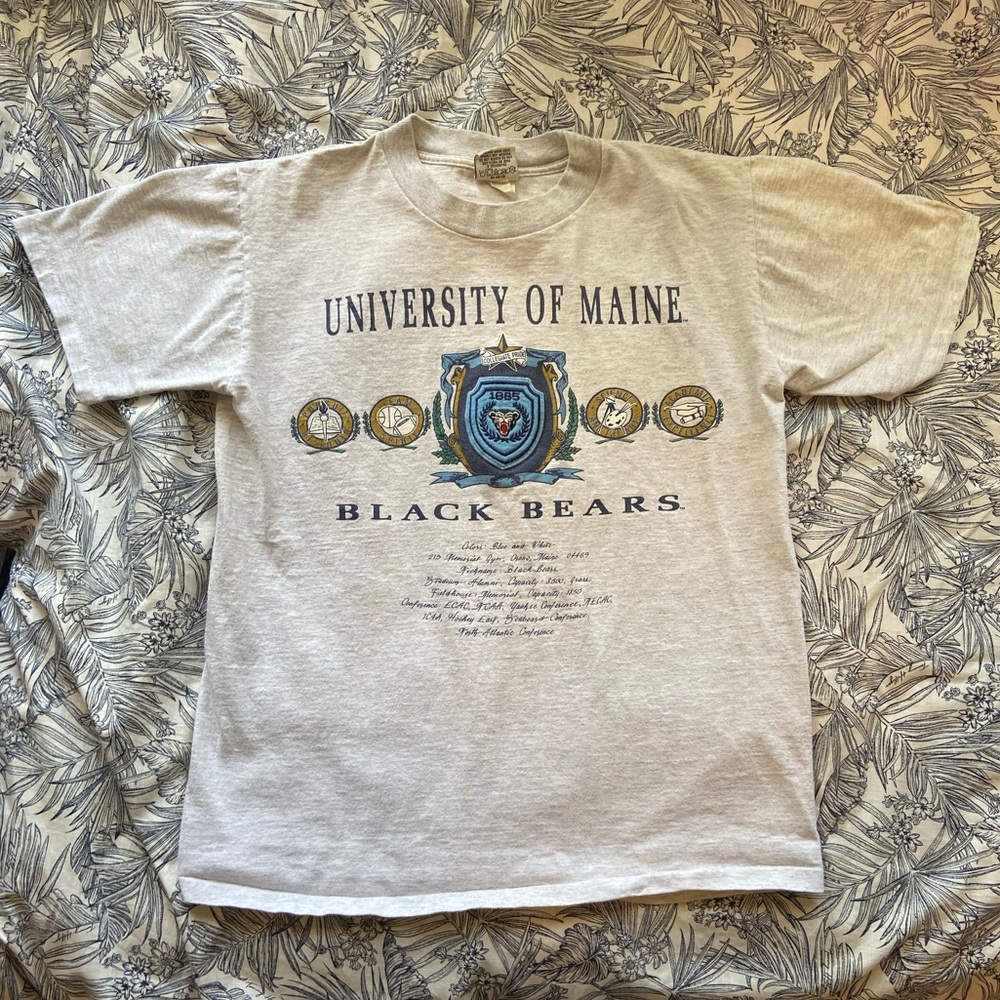 Vintage University of Maine Black Bears Collegiate T-Shirt - Gray
